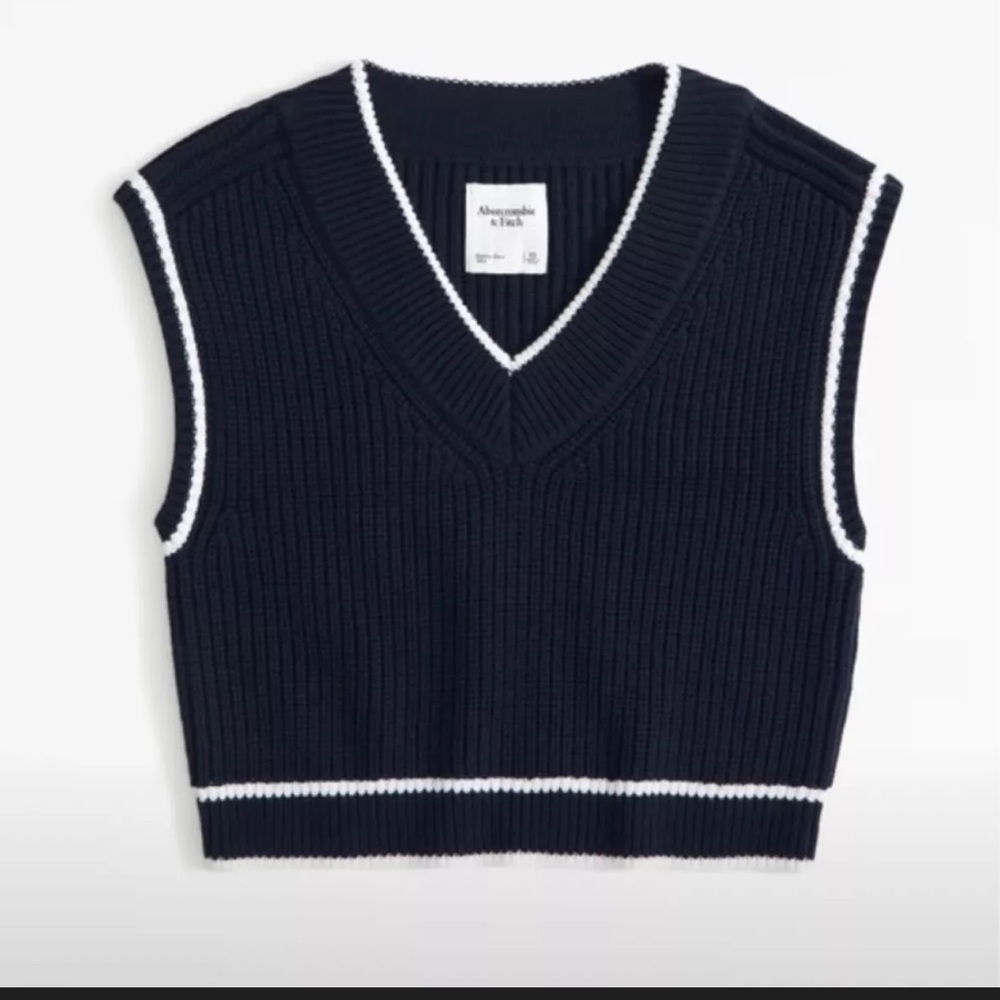 Abercrombie & Fitch V-neck navy blue ribbed knit vest